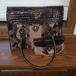 Prada look alike purse and mini, perfect